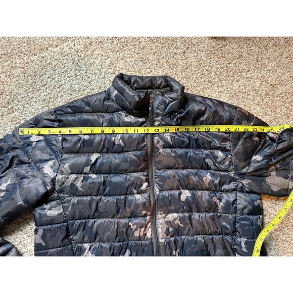 HAWKE & CO Mens puffer coat, size Medium, packable in pouch, Super light weight - Picture 6 of 14